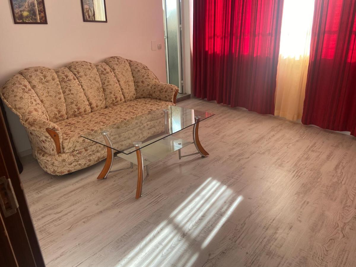 Ribarska Sreshta Family Hotel تساريفو المظهر الخارجي الصورة