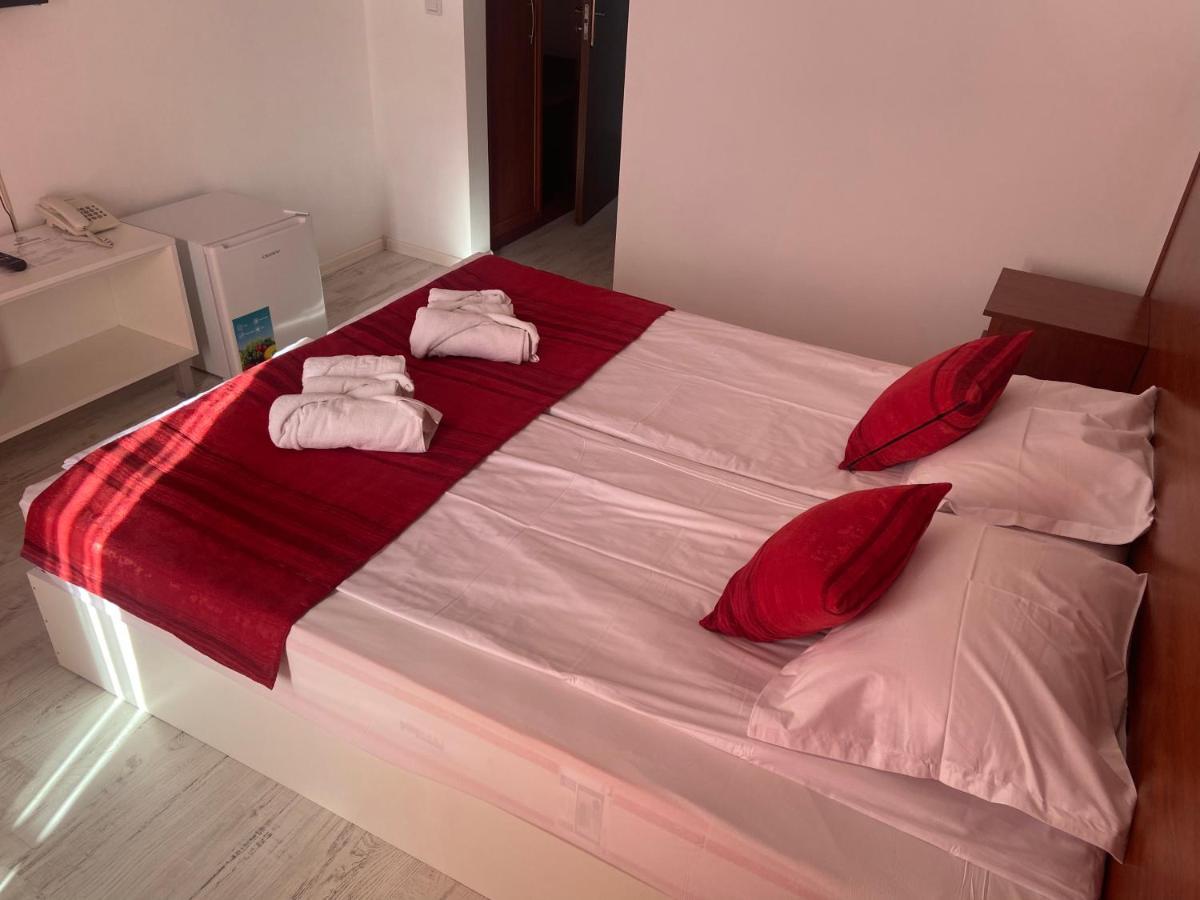 Ribarska Sreshta Family Hotel تساريفو المظهر الخارجي الصورة