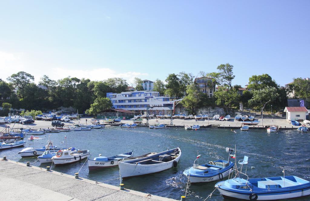 Ribarska Sreshta Family Hotel تساريفو المظهر الخارجي الصورة