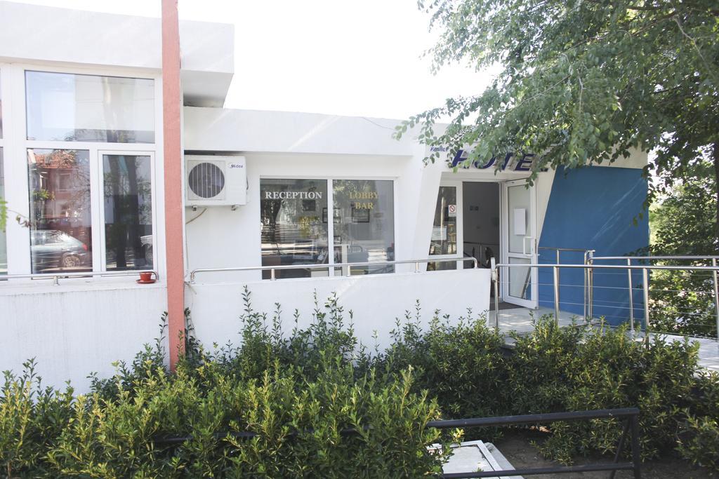 Ribarska Sreshta Family Hotel تساريفو المظهر الخارجي الصورة